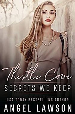 Secrets We Keep (Thistle Cove 1)