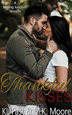 Thankful Kisses (Kissing Junction, TX 2)