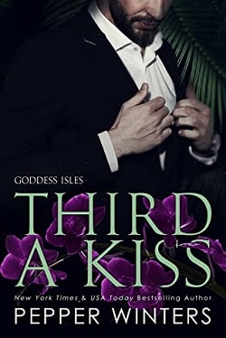 Third a Kiss (Goddess Isles 3)
