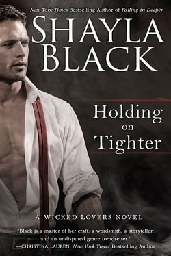 Holding on Tighter (Wicked Lovers 12)