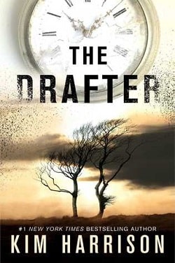 The Drafter (The Peri Reed Chronicles 1)