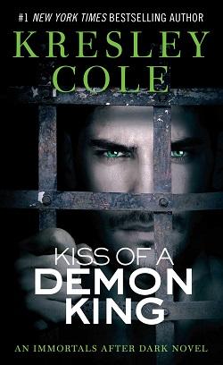 Kiss of a Demon King (Immortals After Dark 7)